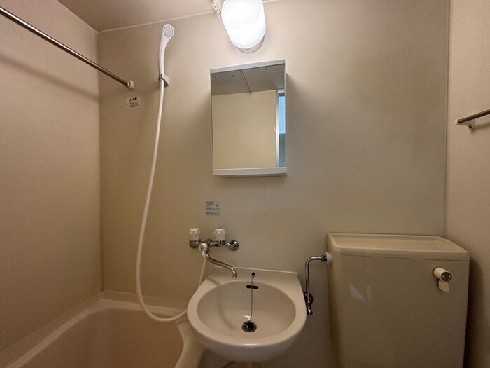 物件内観写真13　(洗面)