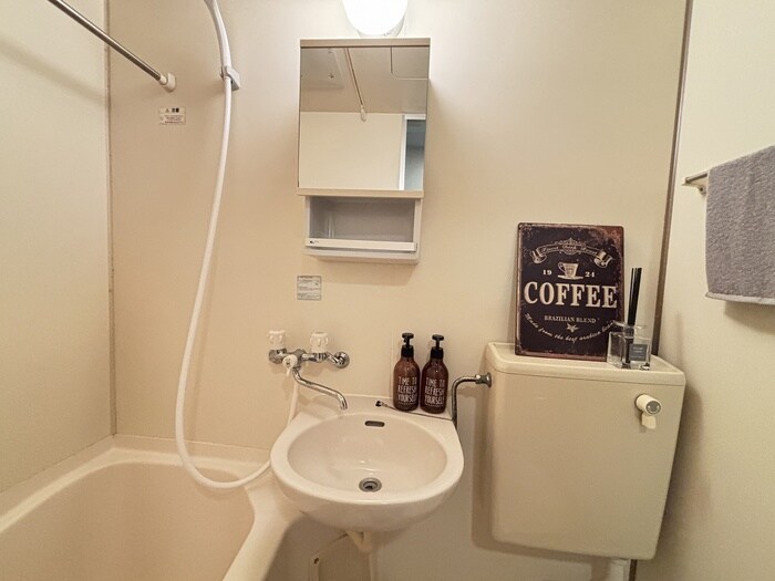 物件内観写真13　(洗面)