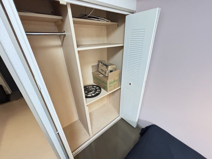 物件内観写真14　(収納)