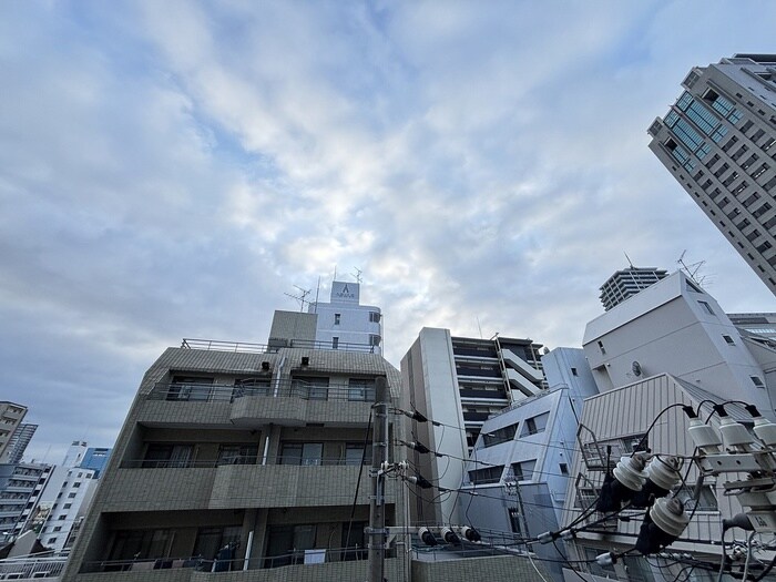 物件内観写真16　(室内からの展望)