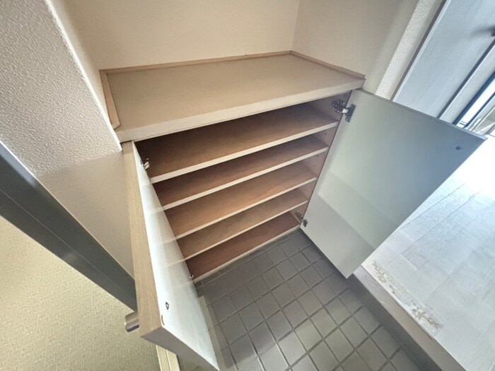 物件内観写真20　(靴箱)