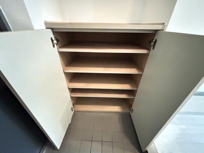 物件内観写真20　(靴箱)