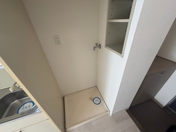 物件内観写真21　(洗濯機置場)