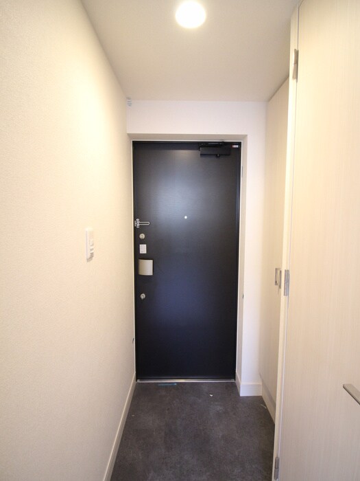 物件内観写真21　(玄関)
