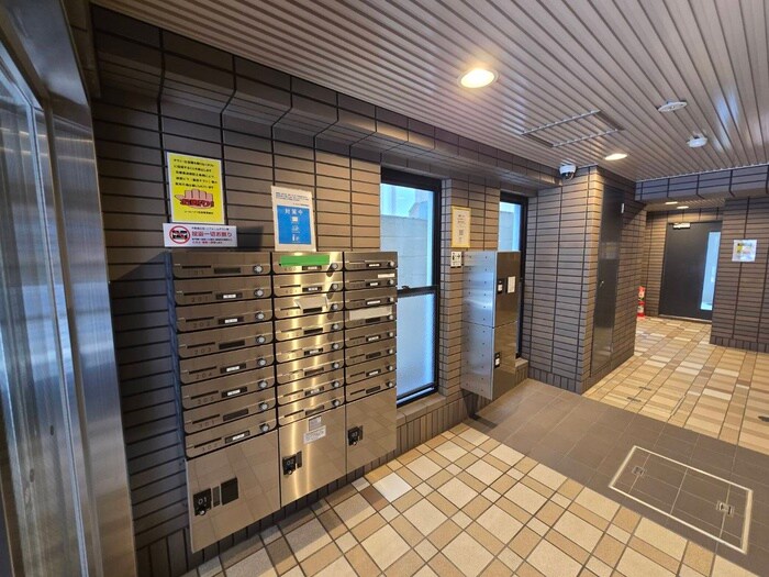 物件外観写真4　(建物設備)