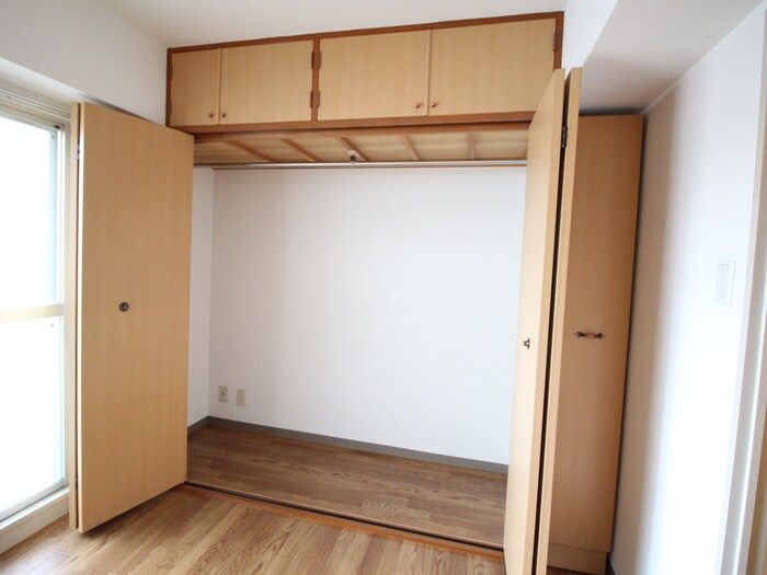 物件内観写真16　(収納)