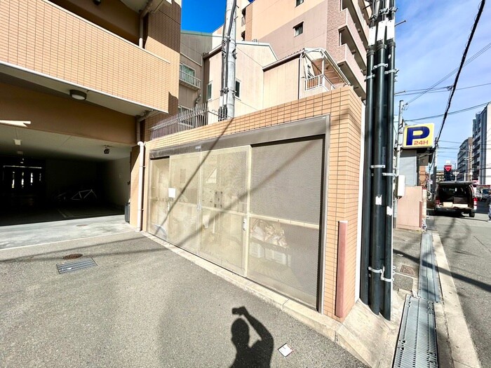 物件外観写真4　(建物設備)