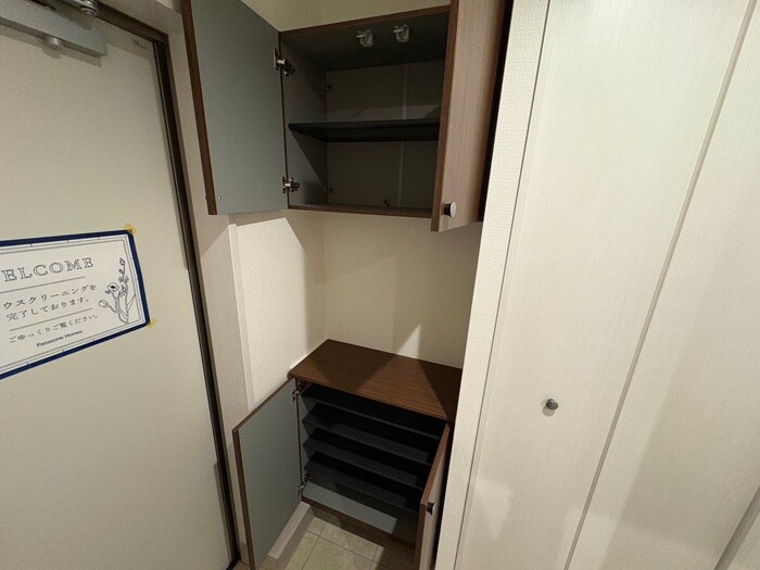 物件内観写真18　(靴箱)