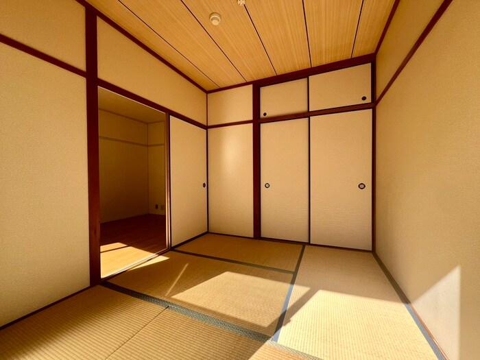 物件内観写真11　(居室)