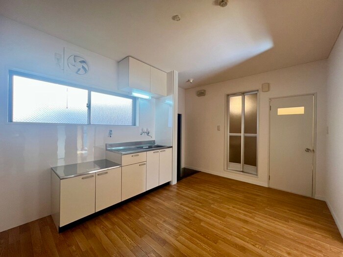 物件内観写真13　(居室)