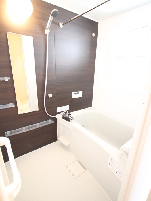 物件内観写真12　(バス／シャワールーム等)