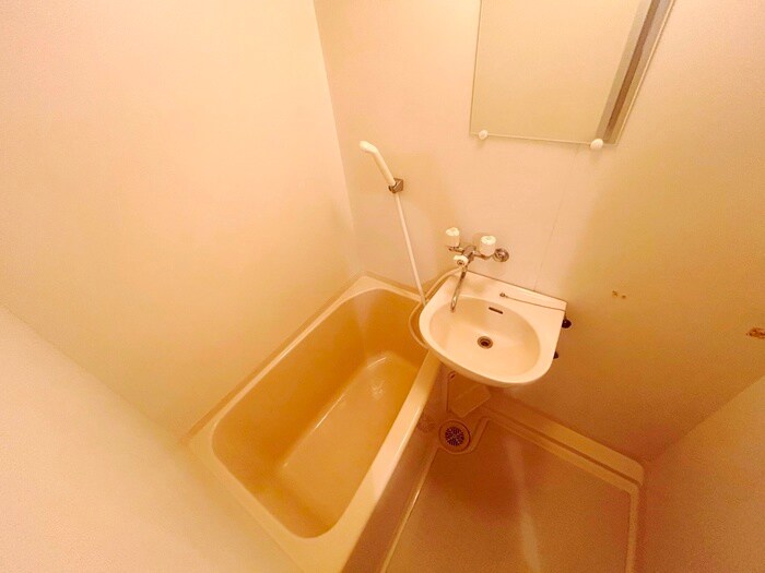 物件内観写真12　(バス／シャワールーム等)