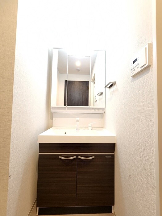 物件内観写真13　(洗面)