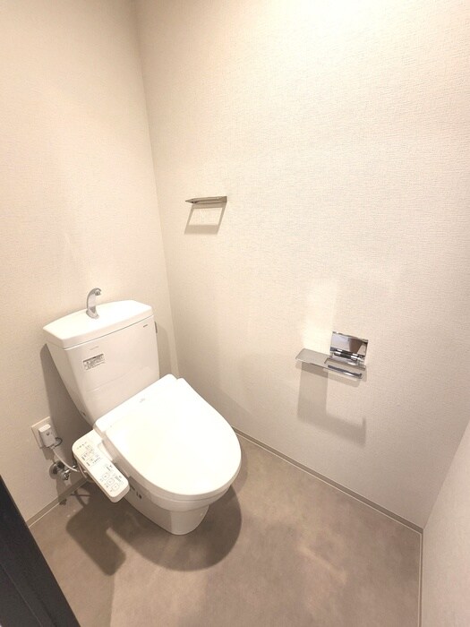 物件内観写真14　(トイレ)