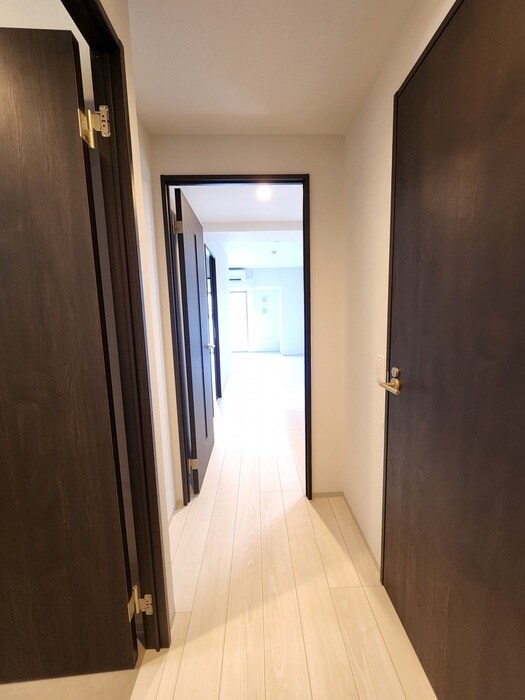 物件内観写真17　(廊下)