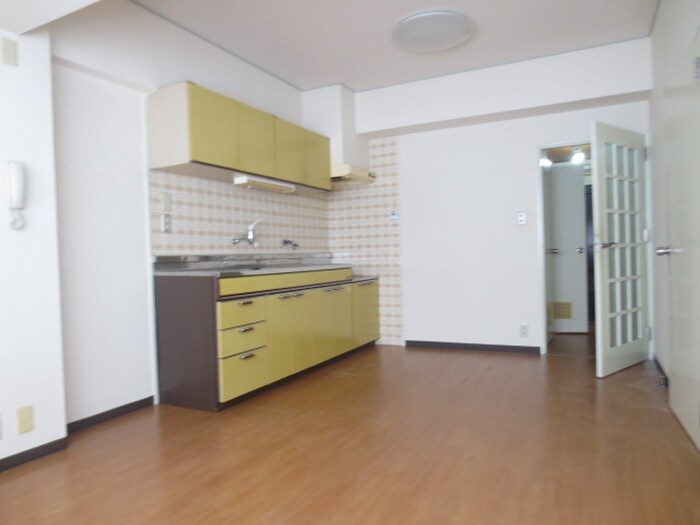 物件内観写真8　(居室)