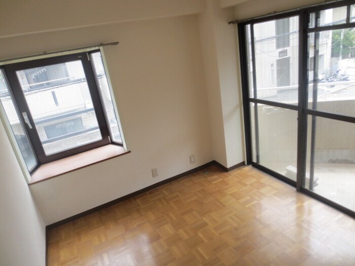 物件内観写真11　(居室)