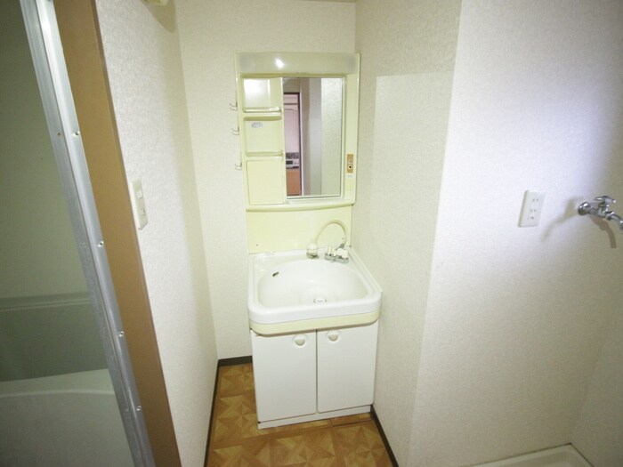 物件内観写真13　(洗面)