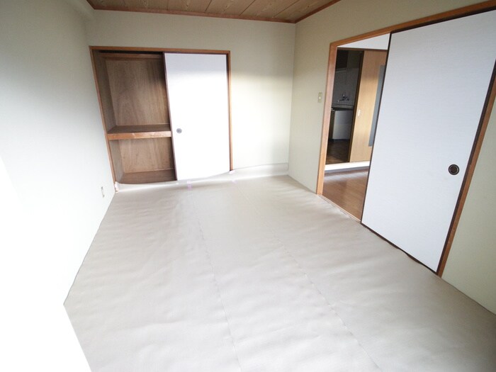 物件内観写真19　(居室)