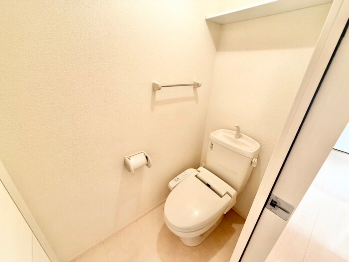 物件内観写真16　(トイレ)