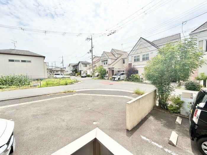 物件内観写真22　(室内からの展望)