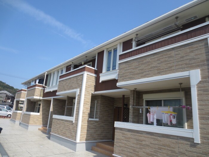 物件外観写真4　(外観写真)