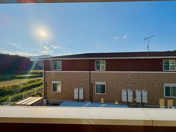 物件内観写真20　(室内からの展望)