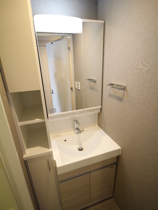 物件内観写真7　(洗面)