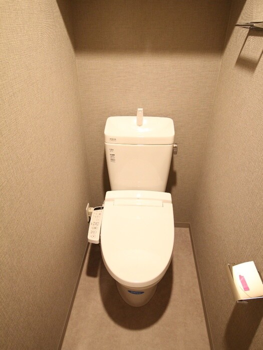 物件内観写真9　(トイレ)