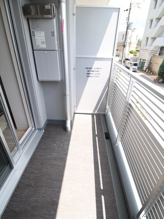 物件内観写真11　(ベランダ・バルコニー)