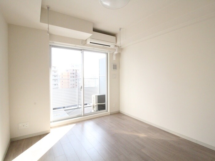 物件内観写真11　(居室)