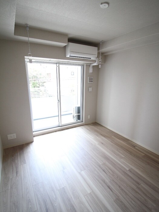 物件内観写真15　(居室)