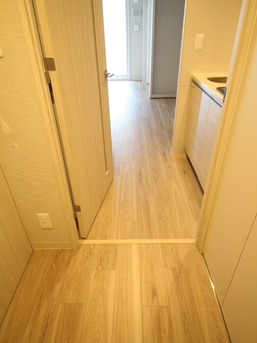 物件内観写真22　(廊下)