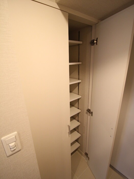 物件内観写真22　(靴箱)