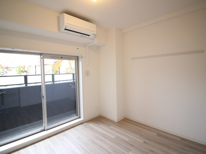 物件内観写真17　(居室)