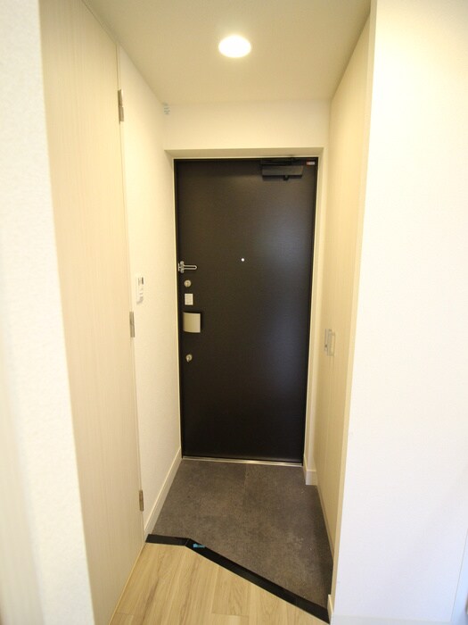 物件内観写真21　(玄関)