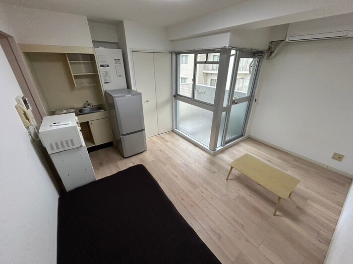 物件内観写真8　(居室)