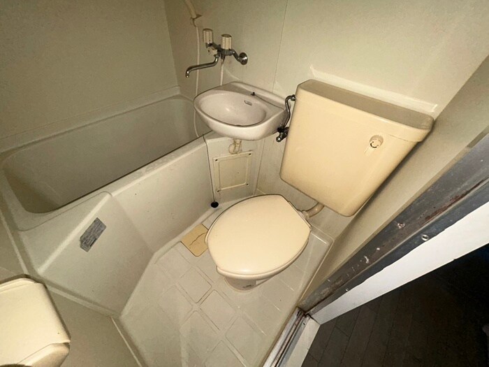 物件内観写真11　(トイレ)