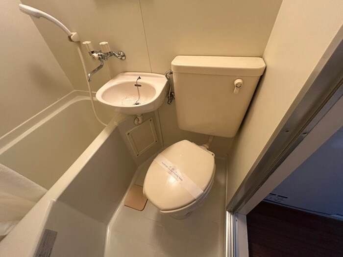 物件内観写真11　(トイレ)