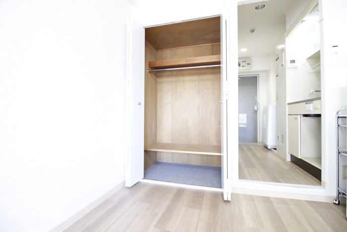物件内観写真13　(収納)