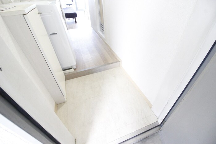 物件内観写真22　(玄関)