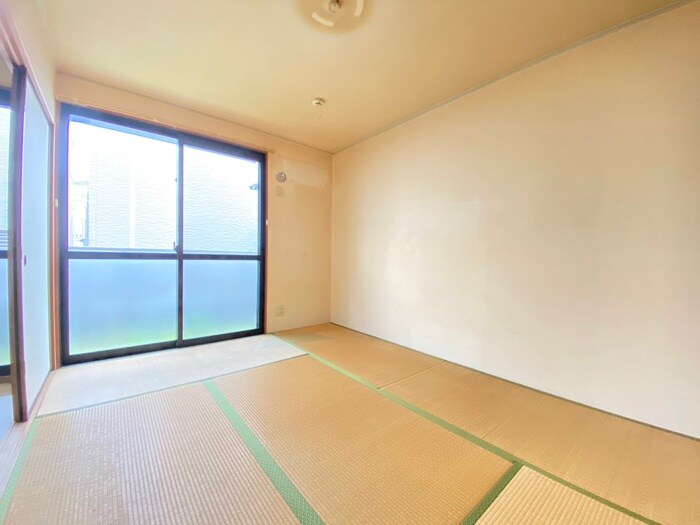 物件内観写真12　(居室)