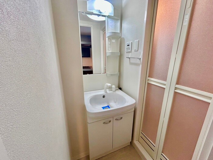 物件内観写真11　(洗面)