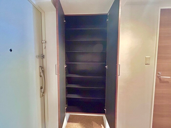 物件内観写真22　(靴箱)