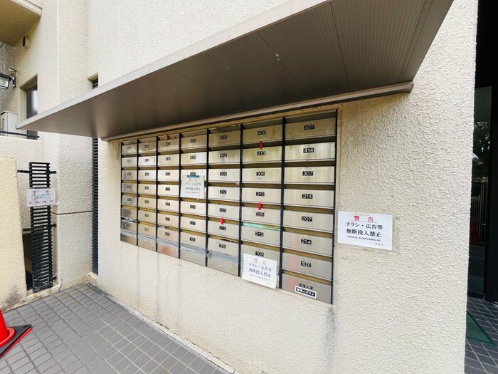 物件外観写真4　(建物設備)