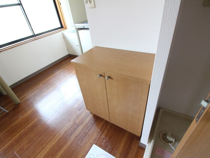 物件内観写真10　(靴箱)