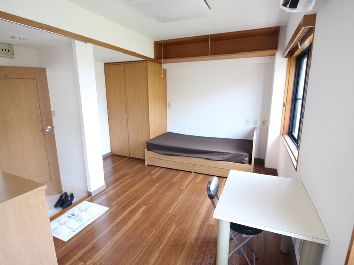 物件内観写真16　(居室)