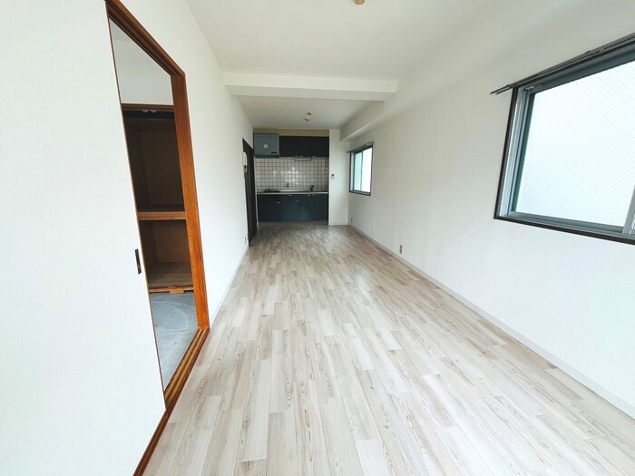 物件内観写真7　(居室)