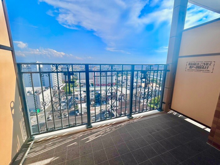 物件内観写真17　(ベランダ・バルコニー)