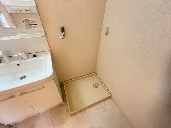 洗濯機置場